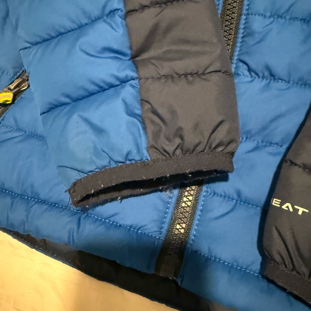 Columbia Kids Two-Tone Blue Puffer Jacket - Picture 6 of 8